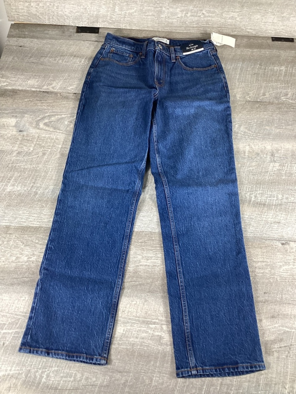 Abercrombie & Fitch Straight Jeans Mid Rise Curve Love 28x6R NWT